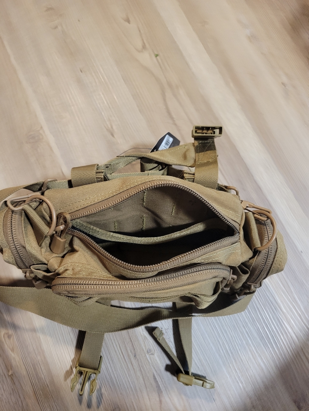 Condor MOLLE Tactical Bag - Picture 3 of 5